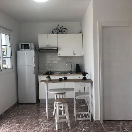 לאחארס Apartamentos Elena מראה חיצוני תמונה