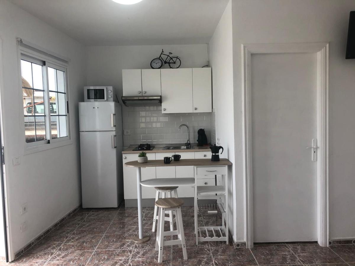לאחארס Apartamentos Elena מראה חיצוני תמונה