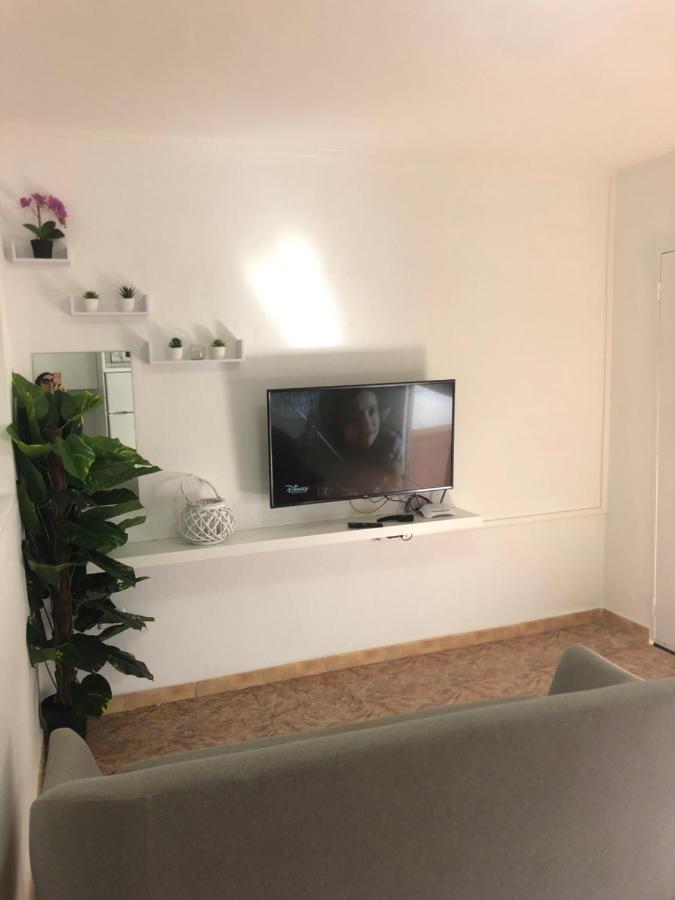 לאחארס Apartamentos Elena מראה חיצוני תמונה